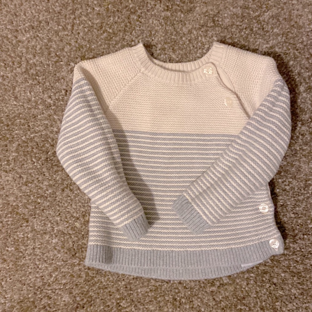 Baby gap sweater